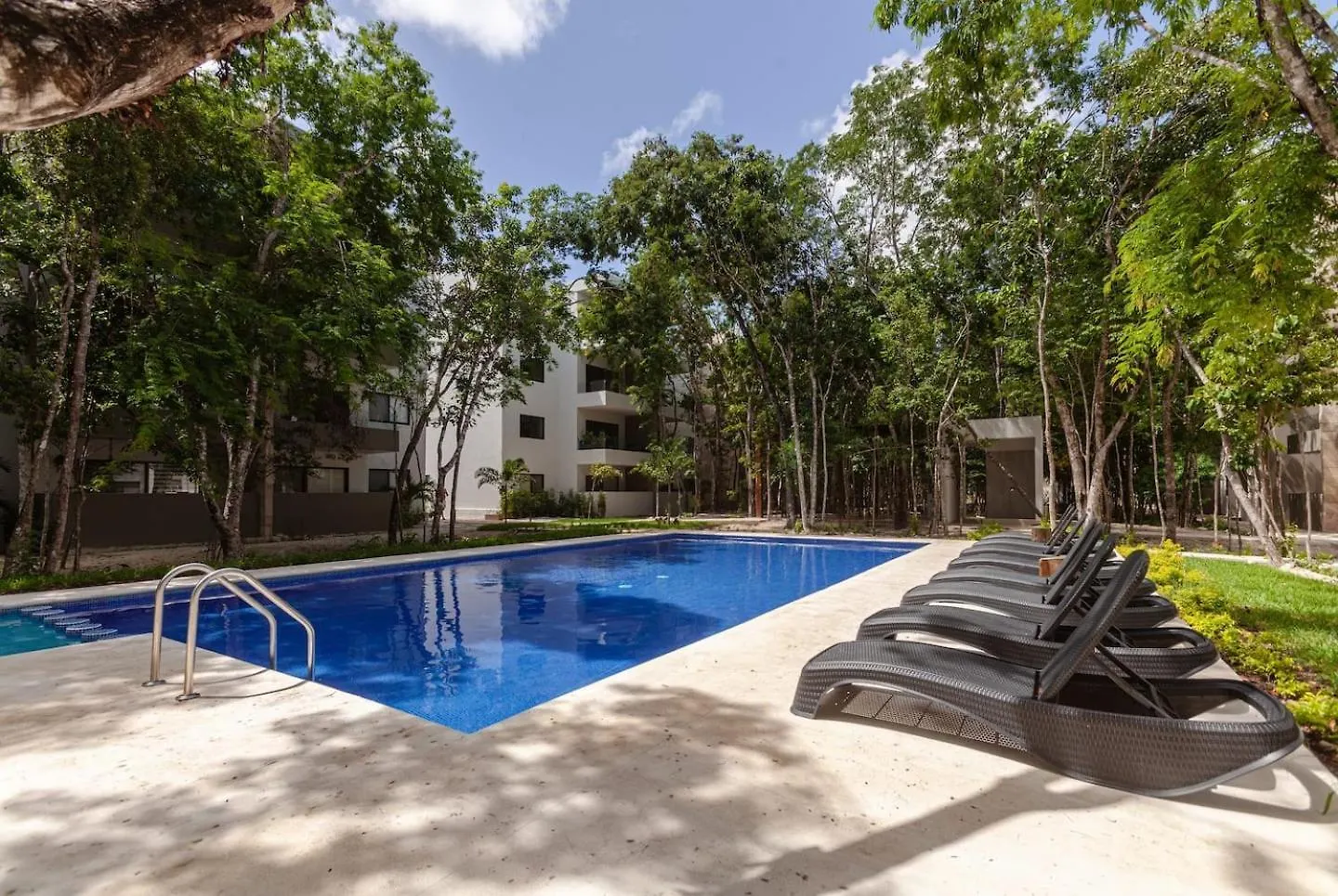 Rayodesol Condo Gated, 10Min To Beach,Gym,6Pools プレヤデルカーメン 別荘