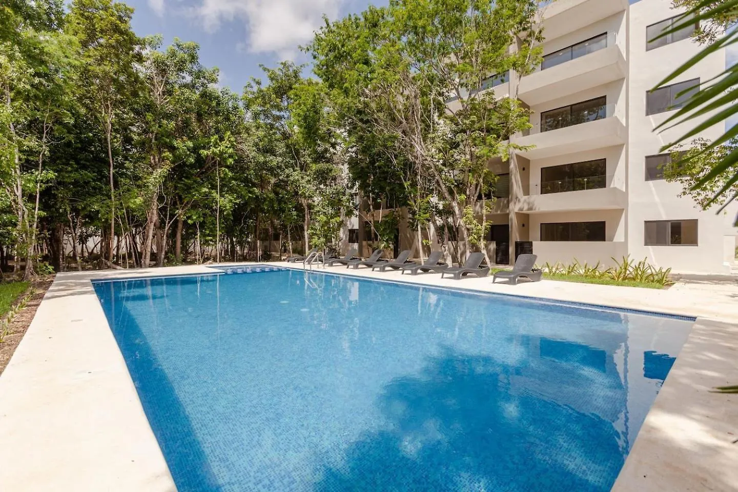 Rayodesol Condo Gated, 10Min To Beach,Gym,6Pools Playa del Carmen 0*,